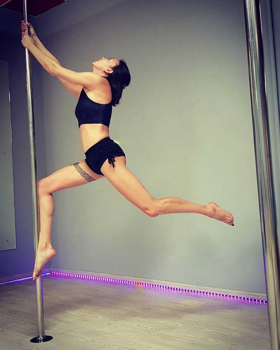 Pole dance