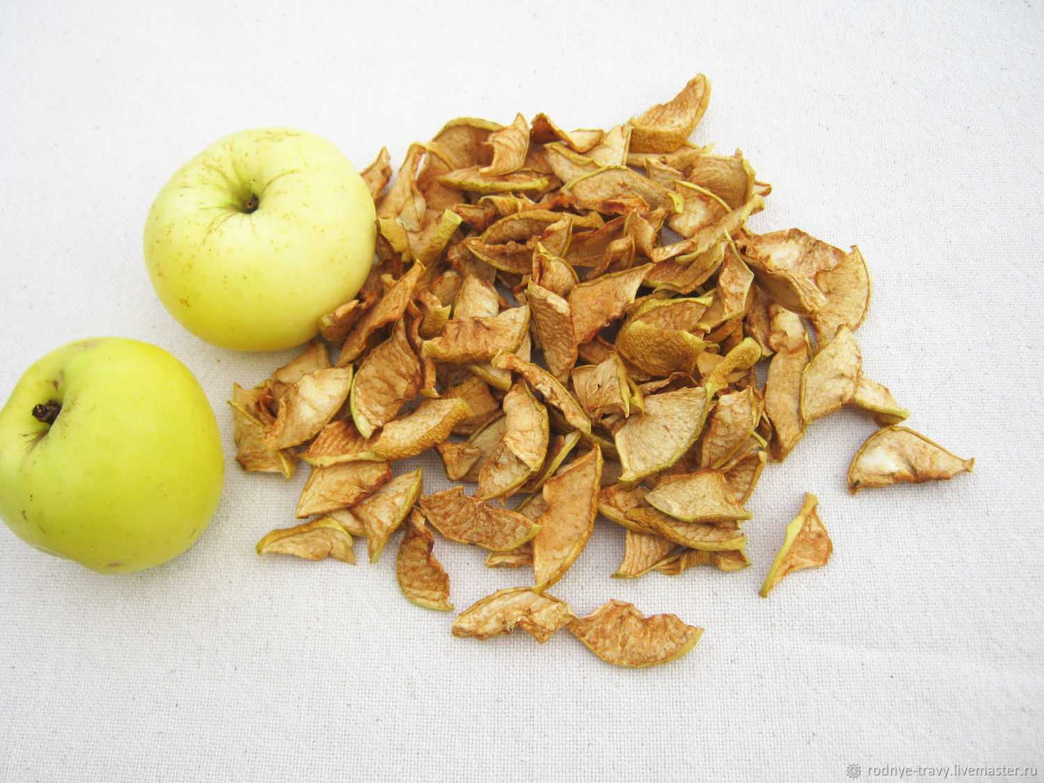 Яблоки сушёные — калорийность (сколько калорий в 100 граммах)
