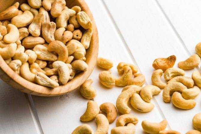 Поговорим о кешью: полезные свойства ореха для мужчин, женщин и детей