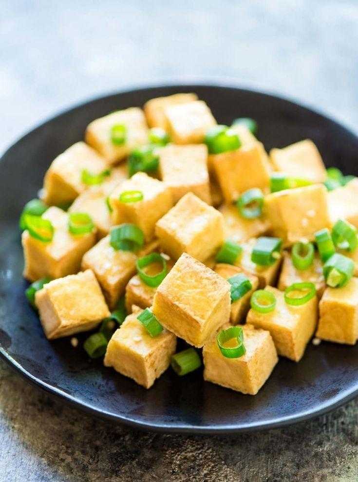 Сыр тофу: калорийность на 100 грамм — 76 ккал. белки, жиры, углеводы, химический состав.