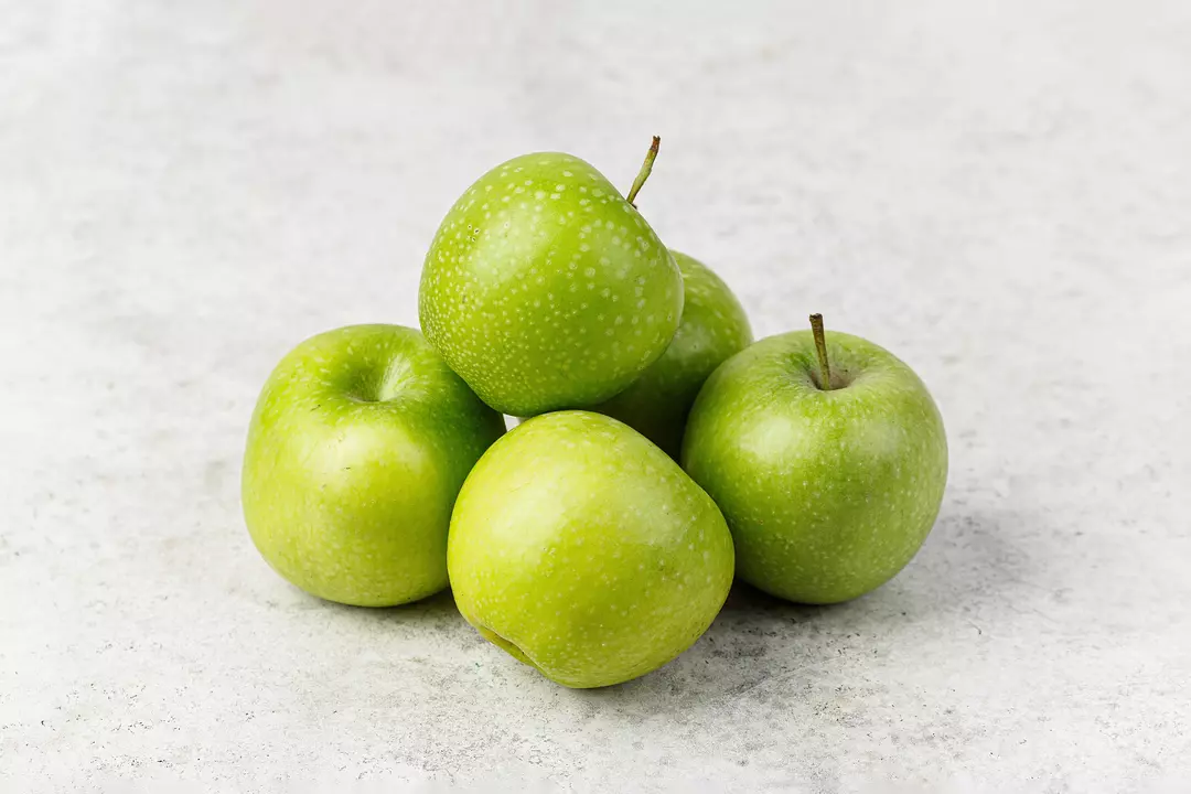 Яблоки гренни смит: калорийность на 100 г, белки, жиры, углеводы