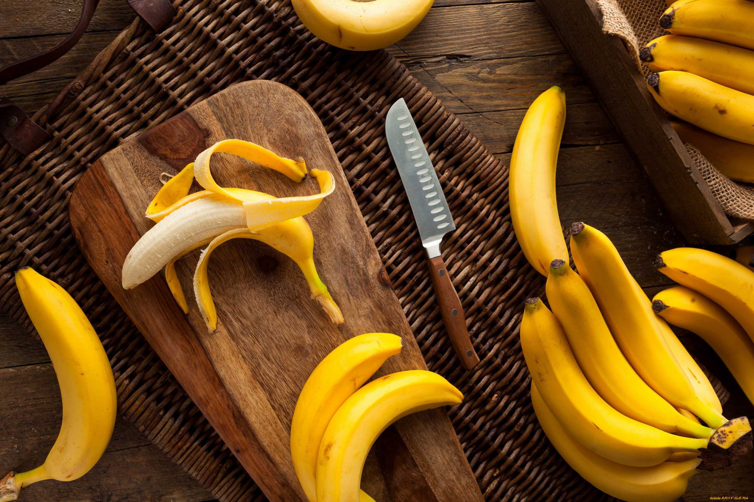 Бжу 1 банана: сколько углеводов, белков, жиров